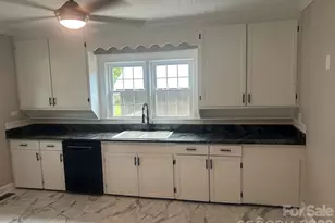 114 N Harris St, China Grove, NC 28023 - Photo 11