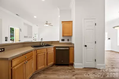 8011 Maxwelton Drive, Huntersville, NC 28078 - Photo 11