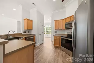 8011 Maxwelton Dr, Huntersville, NC 28078 - Photo 9