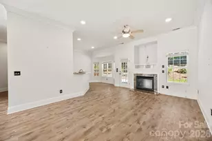 8011 Maxwelton Dr, Huntersville, NC 28078 - Photo 3