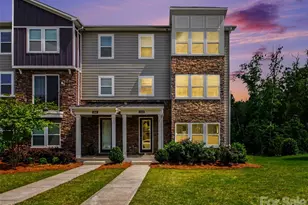 2845 Ensemble Ct, Charlotte, NC 28262 - Photo 3