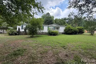 43702 Cypress Crossing Rd, New London, NC 28127 - Photo 1