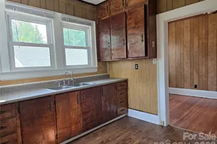 2805 Bon Air Ave, Winston Salem, NC 27105 - Photo 11