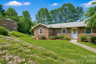 114 Falling Waters Rd, Hendersonville, NC 28792 - Photo 1