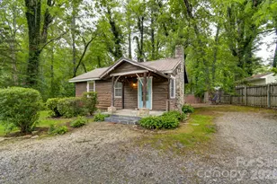 3119 Brevard Rd, Hendersonville, NC 28791 - Photo 27