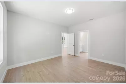 1111 W 7th Avenue, Gastonia, NC 28052 - Photo 23