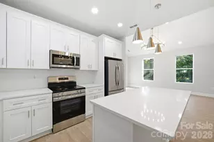 1111 W 7th Ave, Gastonia, NC 28052 - Photo 11