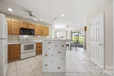 9003 Four Mile Creek Road, Charlotte, NC 28277 - Photo 7