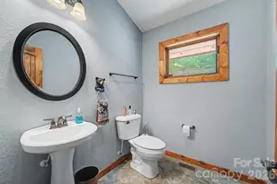 346 Torwood Ln, Whittier, NC 28789 - Photo 23