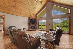 346 Torwood Ln, Whittier, NC 28789 - Photo 11