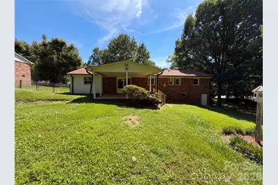 2418 Woodbridge Drive, Gastonia, NC 28056 - Photo 5