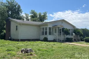 4405 Maple Creek Rd, Rutherfordton, NC 28139 - Photo 3