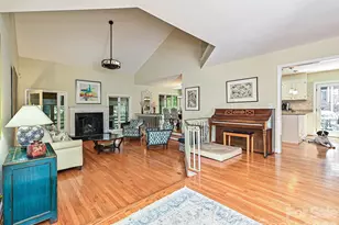 5203 Rustlewood Ln, Charlotte, NC 28226 - Photo 9