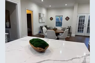 2907 Park Road, Charlotte, NC 28209 - Photo 9