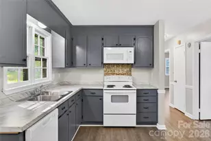 616 Old Farm Rd, Statesville, NC 28625 - Photo 17