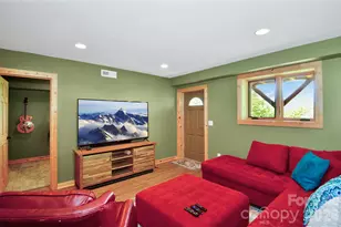 6365 Julius Dr, Newland, NC 28657 - Photo 31