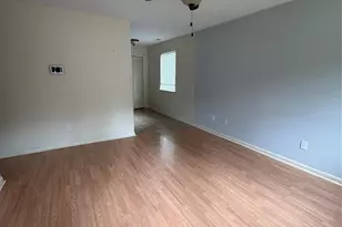3931 Durham Ln, Charlotte, NC 28269 - Photo 11