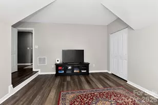 17126 Cambridge Woods Ct, Charlotte, NC 28277 - Photo 29