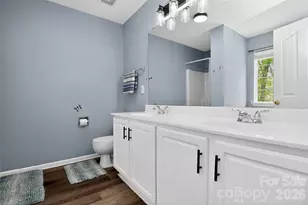 17126 Cambridge Woods Ct, Charlotte, NC 28277 - Photo 23