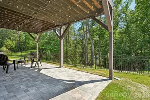17810 Burnt Hickory Dr, Charlotte, NC 28278 - Photo 41