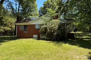 2311 Back Creek Church Rd, Charlotte, NC 28213 - Photo 7