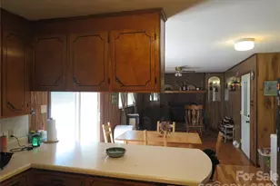 112 Glenn Oaks Dr, Lawndale, NC 28090 - Photo 5