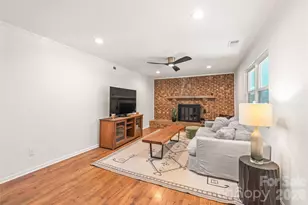 425 Regency Dr, Charlotte, NC 28211 - Photo 15