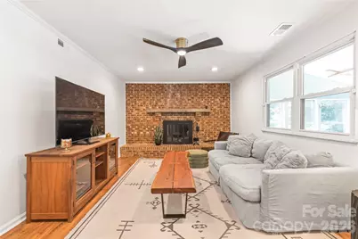 425 Regency Drive, Charlotte, NC 28211 - Photo 17