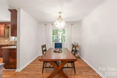 425 Regency Drive, Charlotte, NC 28211 - Photo 9