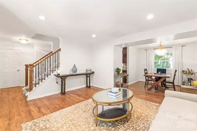 425 Regency Drive, Charlotte, NC 28211 - Photo 7