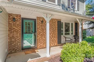 425 Regency Dr, Charlotte, NC 28211 - Photo 3