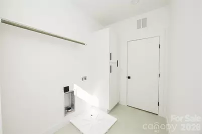 221 Woodsborough Place, Raleigh, NC 27601 - Photo 27