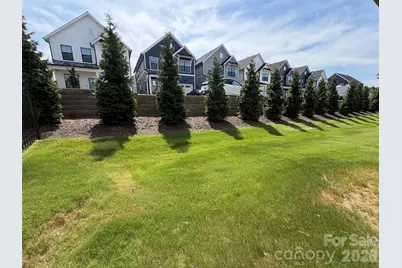 221 Woodsborough Place, Raleigh, NC 27601 - Photo 33