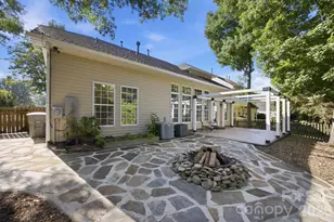 10900 Owl Nest Ln, Charlotte, NC 28277 - Photo 17