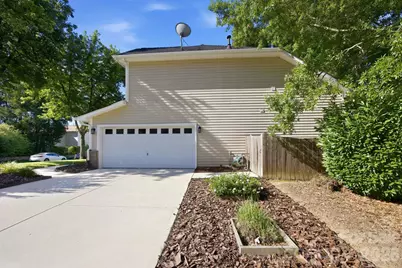 10900 Owl Nest Lane, Charlotte, NC 28277 - Photo 5