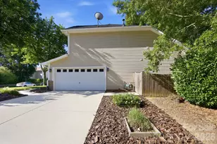 10900 Owl Nest Ln, Charlotte, NC 28277 - Photo 5