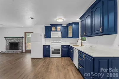 4074 Shane Drive, Morganton, NC 28655 - Photo 7