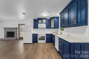 4074 Shane Dr, Morganton, NC 28655 - Photo 7