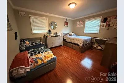 1130 16th Avenue NW, Hickory, NC 28601 - Photo 15