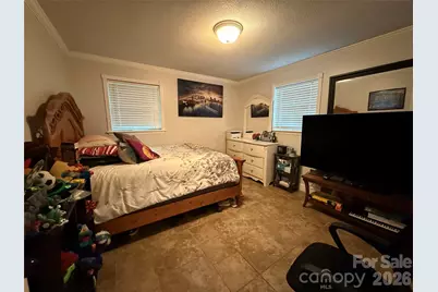 1130 16th Avenue NW, Hickory, NC 28601 - Photo 19