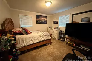 1130 16th Ave NW, Hickory, NC 28601 - Photo 19