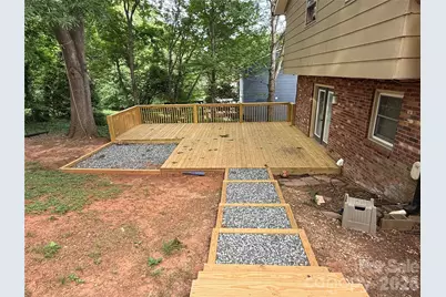 1130 16th Avenue NW, Hickory, NC 28601 - Photo 29