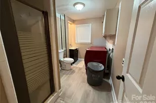 1130 16th Ave NW, Hickory, NC 28601 - Photo 21
