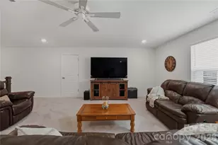 7141 Astella Wy, Lancaster, SC 29720 - Photo 35