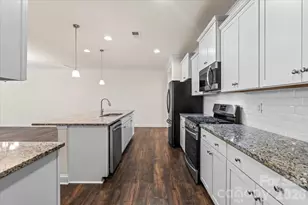 6040 Artigas Dr, Fort Mill, SC 29707 - Photo 9