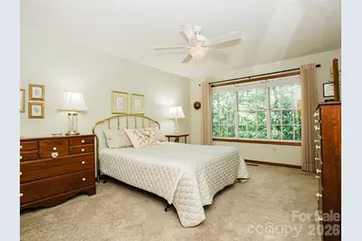 357 Laurel Park Place, Hendersonville, NC 28791 - Photo 9