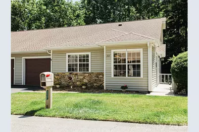 357 Laurel Park Place, Hendersonville, NC 28791 - Photo 1