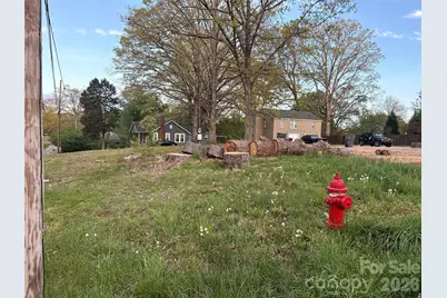 1203 Oakwood Avenue, Kannapolis, NC 28081 - Photo 1