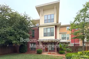 904 Warren Burgess Ln, Charlotte, NC 28205 - Photo 1