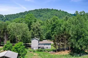 308 Browntown Rd, Leicester, NC 28748 - Photo 25